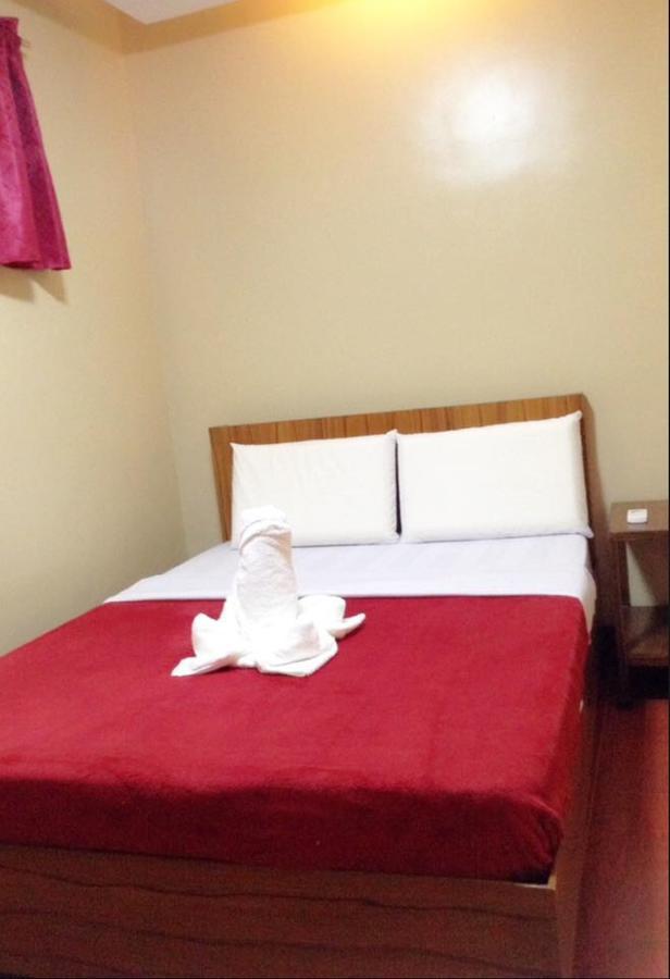 באקולוד East Square Inn מראה חיצוני תמונה