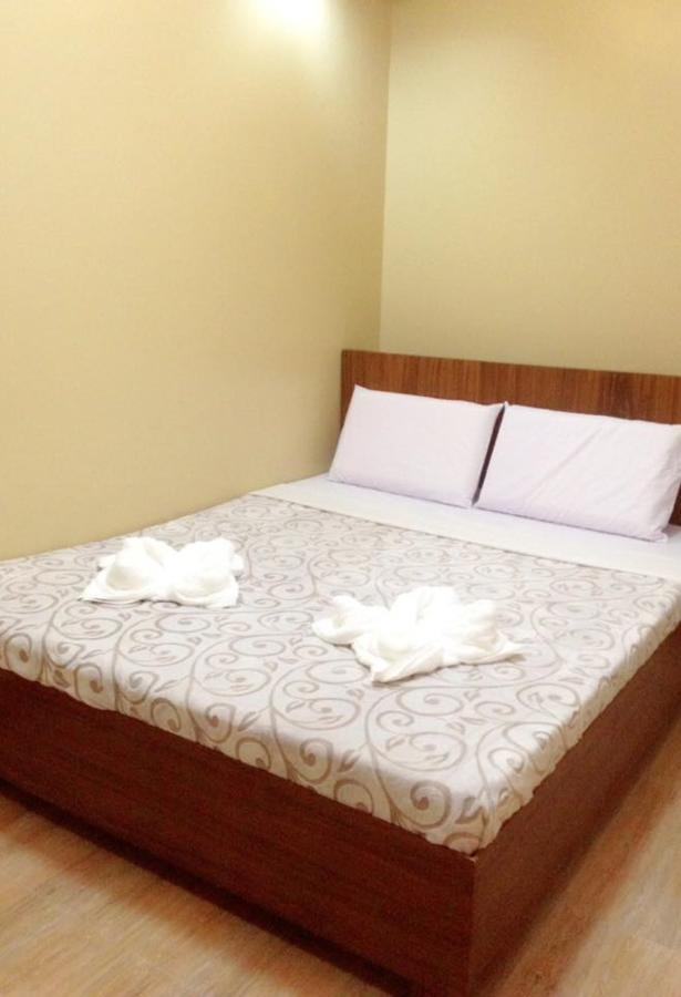 באקולוד East Square Inn מראה חיצוני תמונה