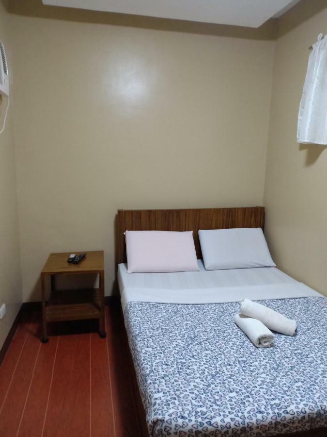 באקולוד East Square Inn מראה חיצוני תמונה